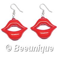 Red Plastic Lips Earrings - Click Image to Close